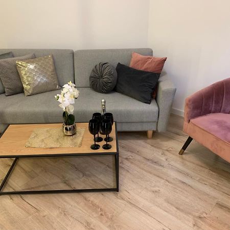 Moderno Apartament Krakow Ngoại thất bức ảnh
