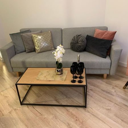 Moderno Apartament Krakow Ngoại thất bức ảnh